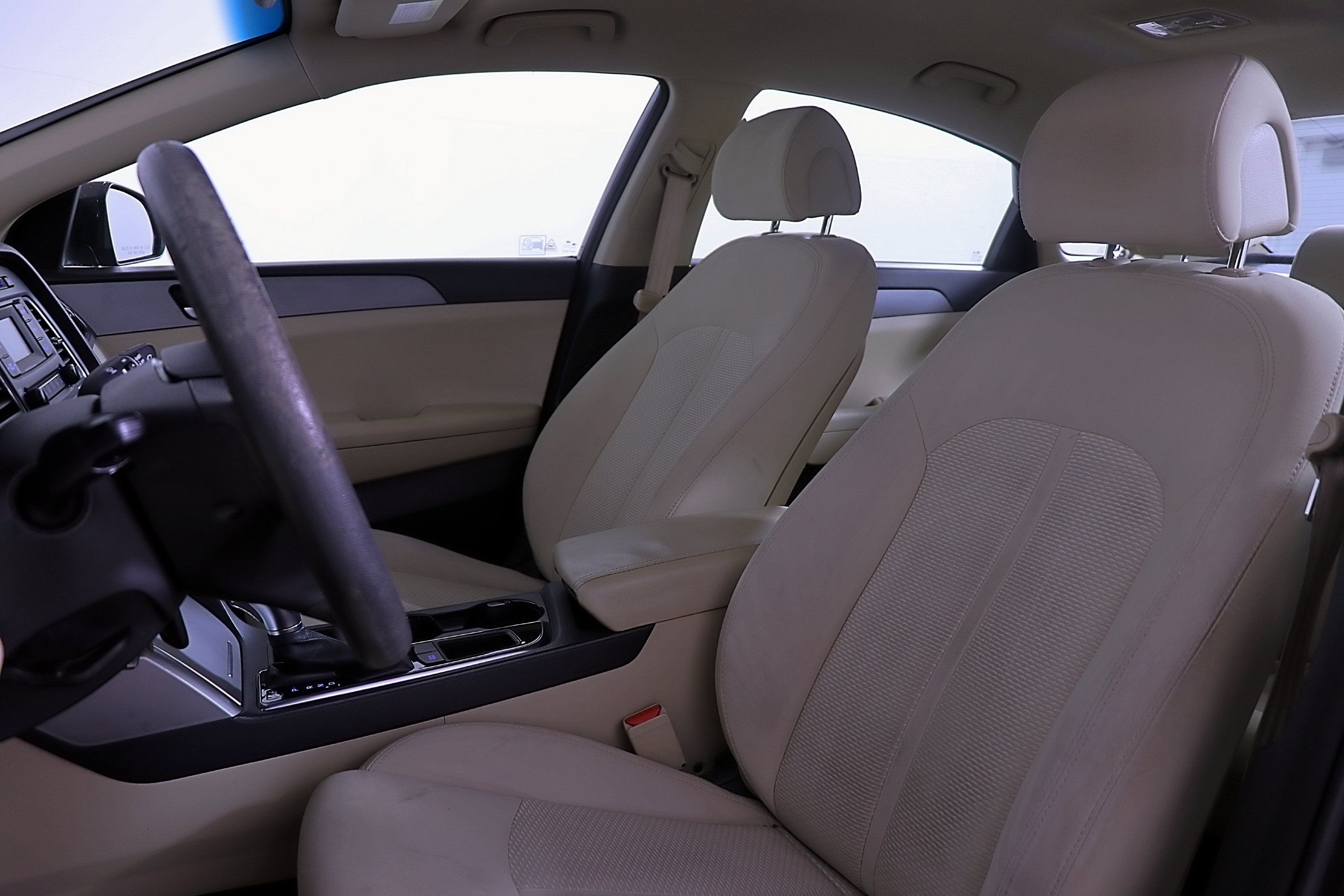 Used 2015 Hyundai Sonata SE FWD image 25