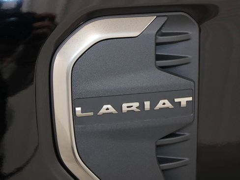 New 2025 Ford Ranger Lariat w/ FX4 Off-Road Package image 16