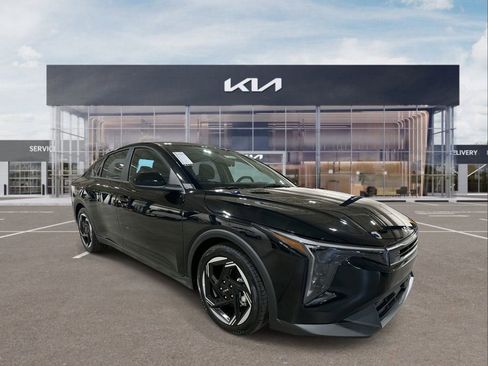 New 2025 Kia K4 EX image 2
