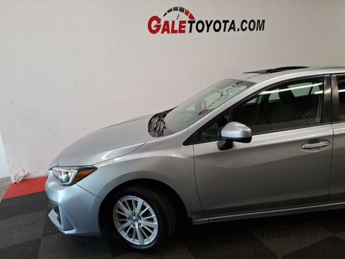 Used 2017 Subaru Impreza 2.0i Premium AWD/4WD image 5