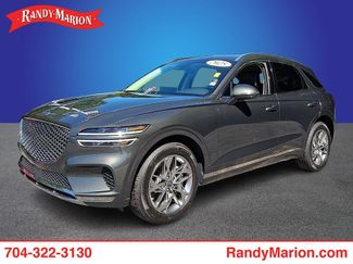 Used 2025 Genesis GV70 2.5T AWD/4WD video 1