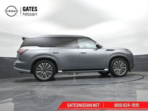Used 2025 INFINITI QX80 Sensory image 50