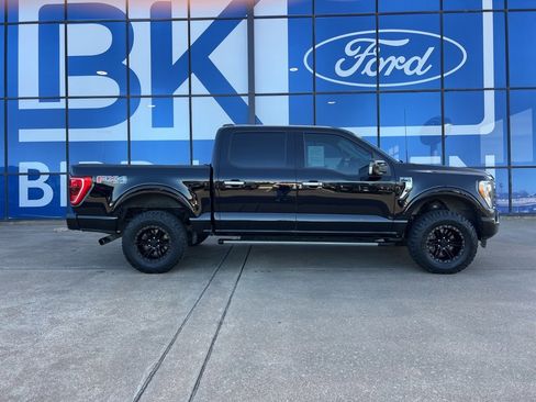 Used 2021 Ford F150 XLT w/ Equipment Group 302A High image 8