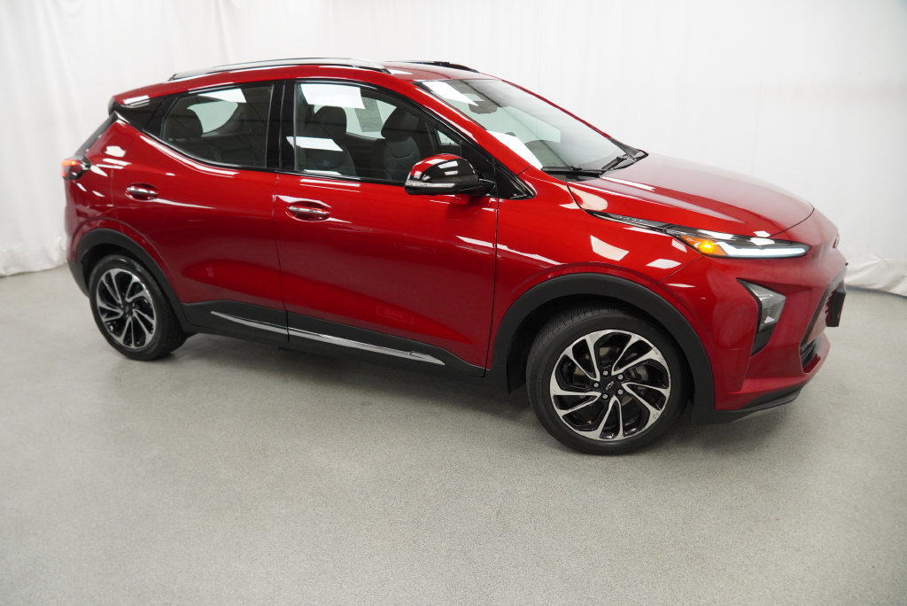 Used 2023 Chevrolet Bolt EUV Premier FWD image 9