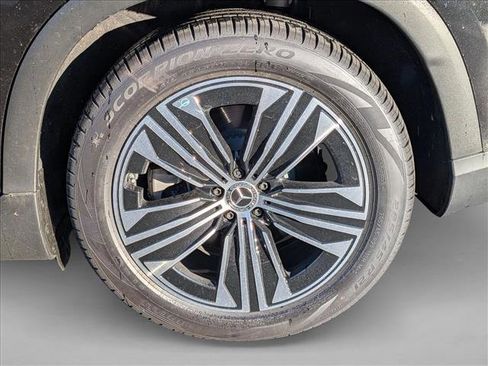 New 2026 Mercedes-Benz EQS 400 4MATIC SUV image 9