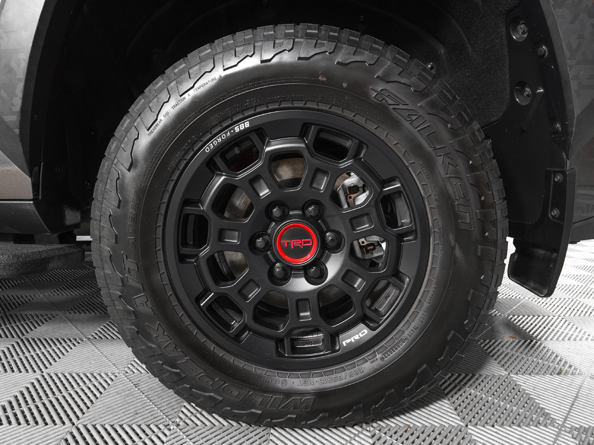 Used 2023 Toyota Sequoia TRD Pro AWD/4WD image 35