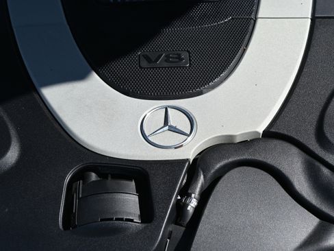 Used 2009 Mercedes-Benz CLK 550 Coupe image 42