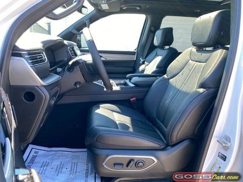 New 2026 Jeep Grand Wagoneer Limited AWD/4WD image 29