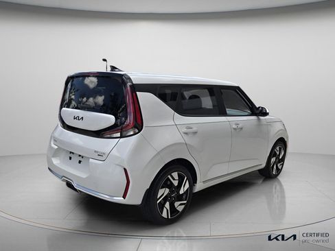 Certified 2023 Kia Soul GT-Line FWD image 7