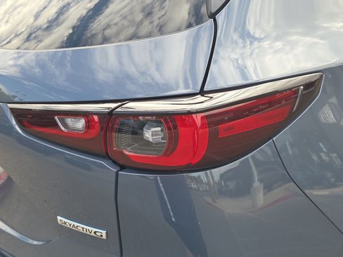 Certified 2024 MAZDA CX-5 Carbon Edition AWD/4WD image 11