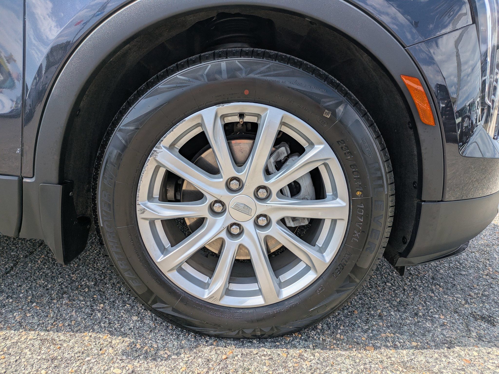 Used 2023 Cadillac XT4 Luxury FWD image 12