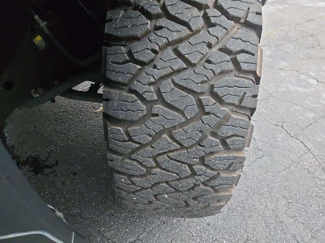 Used 2023 GMC Sierra 1500 AT4X AWD/4WD image 25