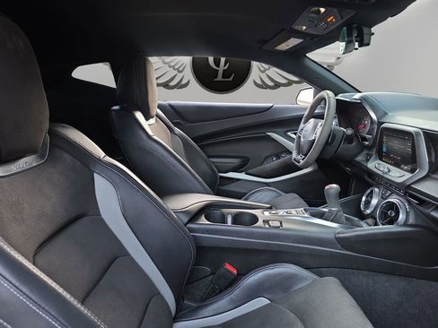 Used 2021 Chevrolet Camaro SS image 13