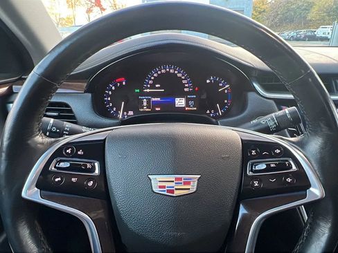Used 2016 Cadillac XTS Luxury image 13