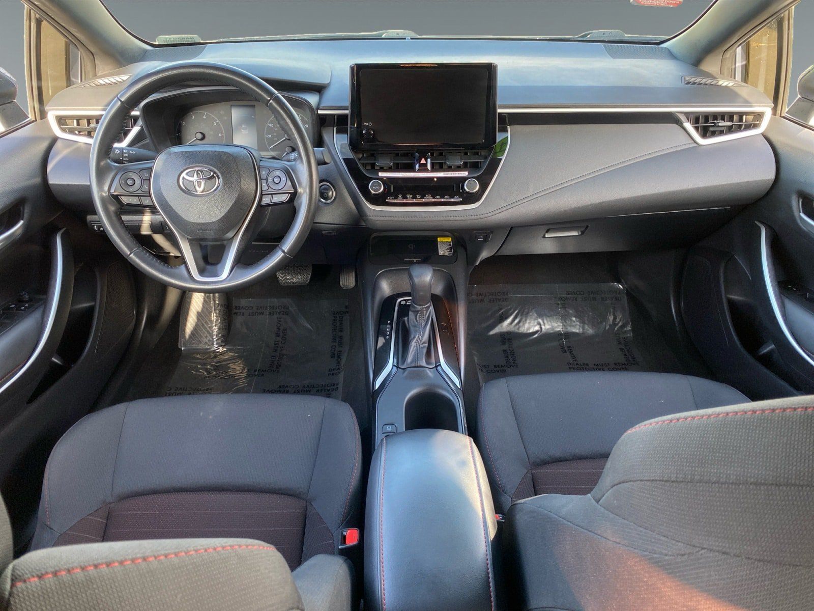 Used 2024 Toyota Corolla SE w/ SE Package FWD image 10