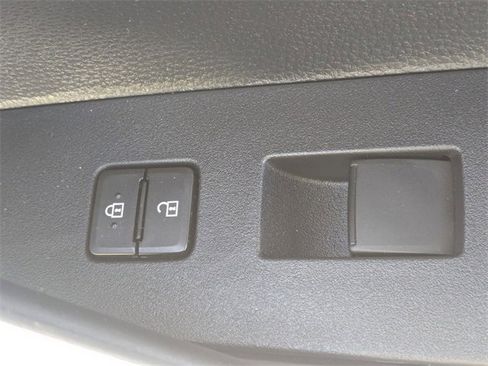 Certified 2026 Toyota Corolla Cross L image 31