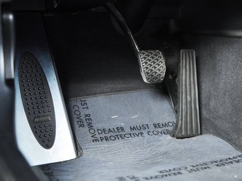 Used 2006 BMW M6 Coupe RWD image 76
