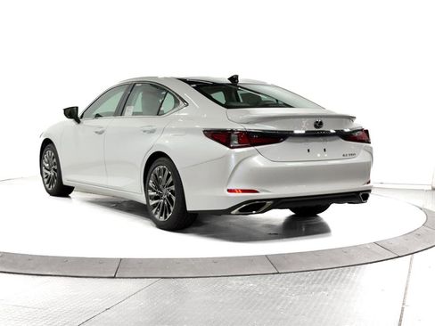 New 2025 Lexus ES 350 w/ Luxury Package image 9