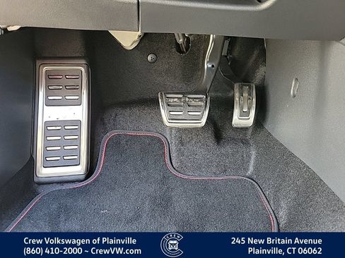 New 2026 Volkswagen Jetta GLI Autobahn FWD image 40