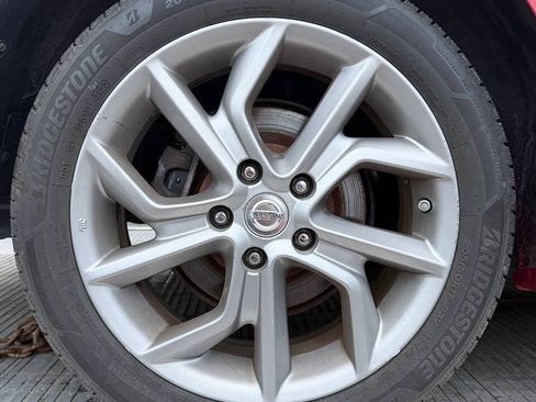 Used 2013 Nissan Sentra SR w/ Premium Pkg FWD image 15