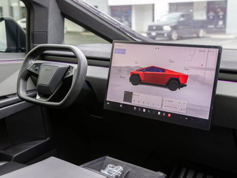 Used 2024 Tesla Cybertruck Cyberbeast AWD/4WD image 23