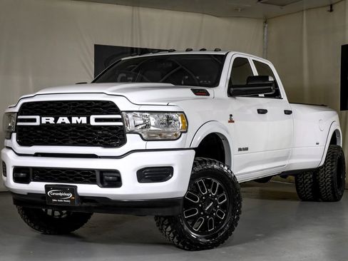 Used 2021 RAM 3500 Tradesman image 4