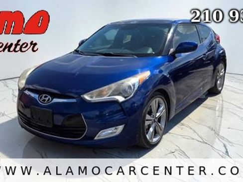 Used 2016 Hyundai Veloster w/ Option Group 02 FWD image 1