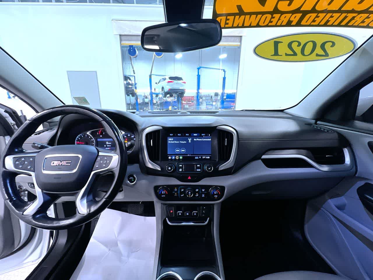 Used 2021 GMC Terrain SLT w/ LPO, Floor Liner Package FWD image 23