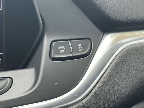 Certified 2021 Chevrolet Blazer LT AWD/4WD image 32