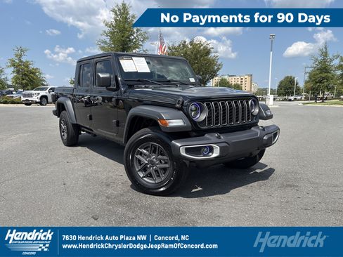 Used 2025 Jeep Gladiator Sport AWD/4WD image 1