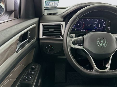 Used 2022 Volkswagen Atlas Cross Sport SE AWD/4WD image 10