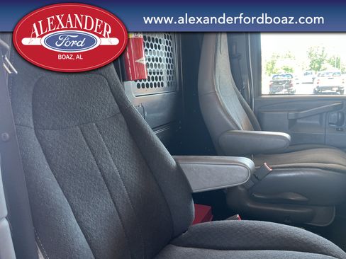 Used 2020 Chevrolet Express 2500 w/ Driver Convenience Package RWD image 13