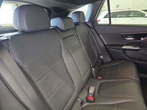 New 2026 Mercedes-Benz GLC 300 4MATIC image 12
