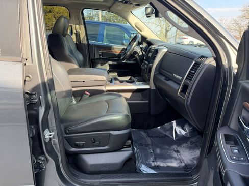 Used 2013 RAM 2500 Laramie w/ Convenience Group image 48