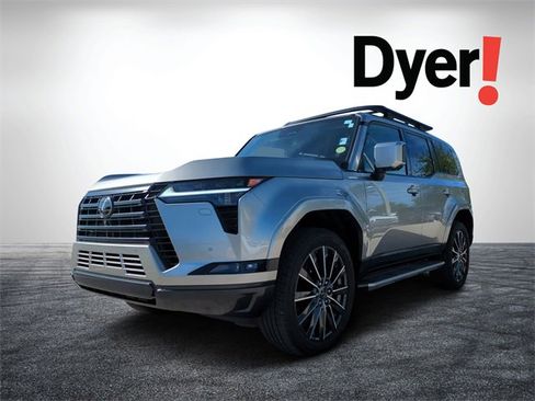 Used 2024 Lexus GX 550 image 8