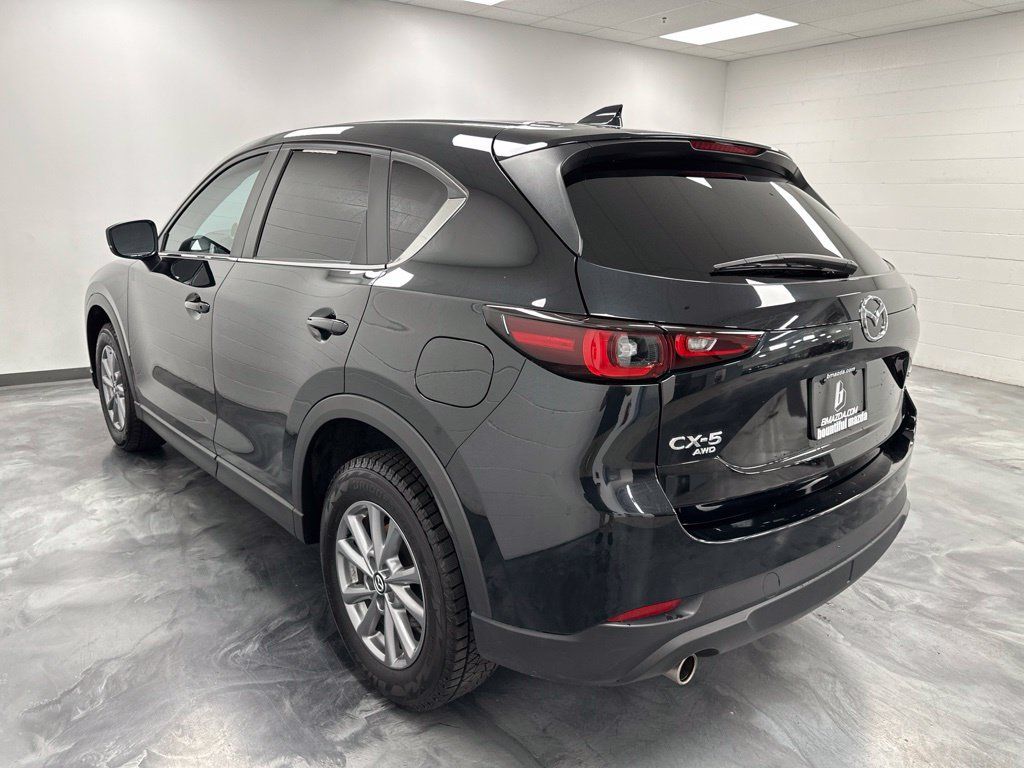 Used 2023 MAZDA CX-5 AWD 2.5 S w/ Select Package image 9