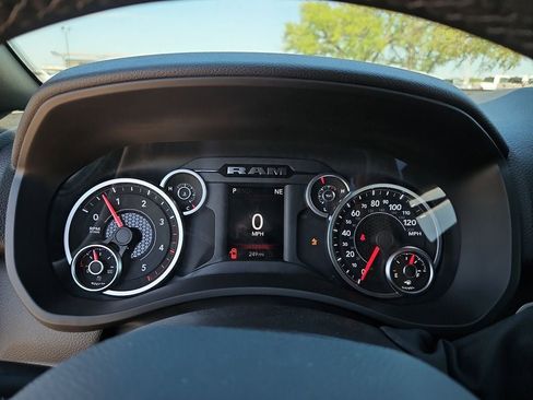 New 2026 RAM 2500 Lone Star AWD/4WD image 29