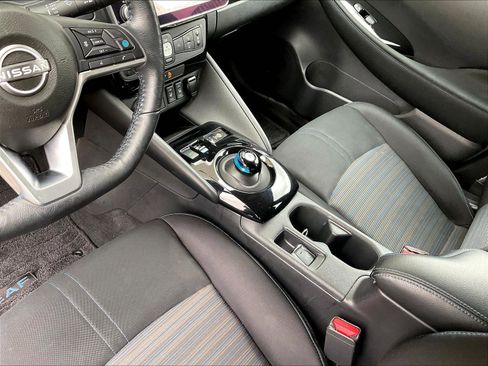 Used 2023 Nissan Leaf SV Plus FWD image 17
