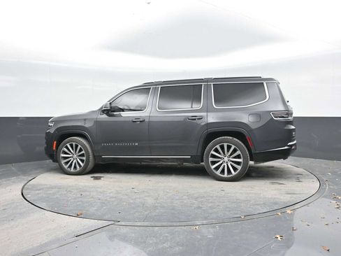 Used 2022 Jeep Grand Wagoneer Series II w/ Convenience Group III image 3