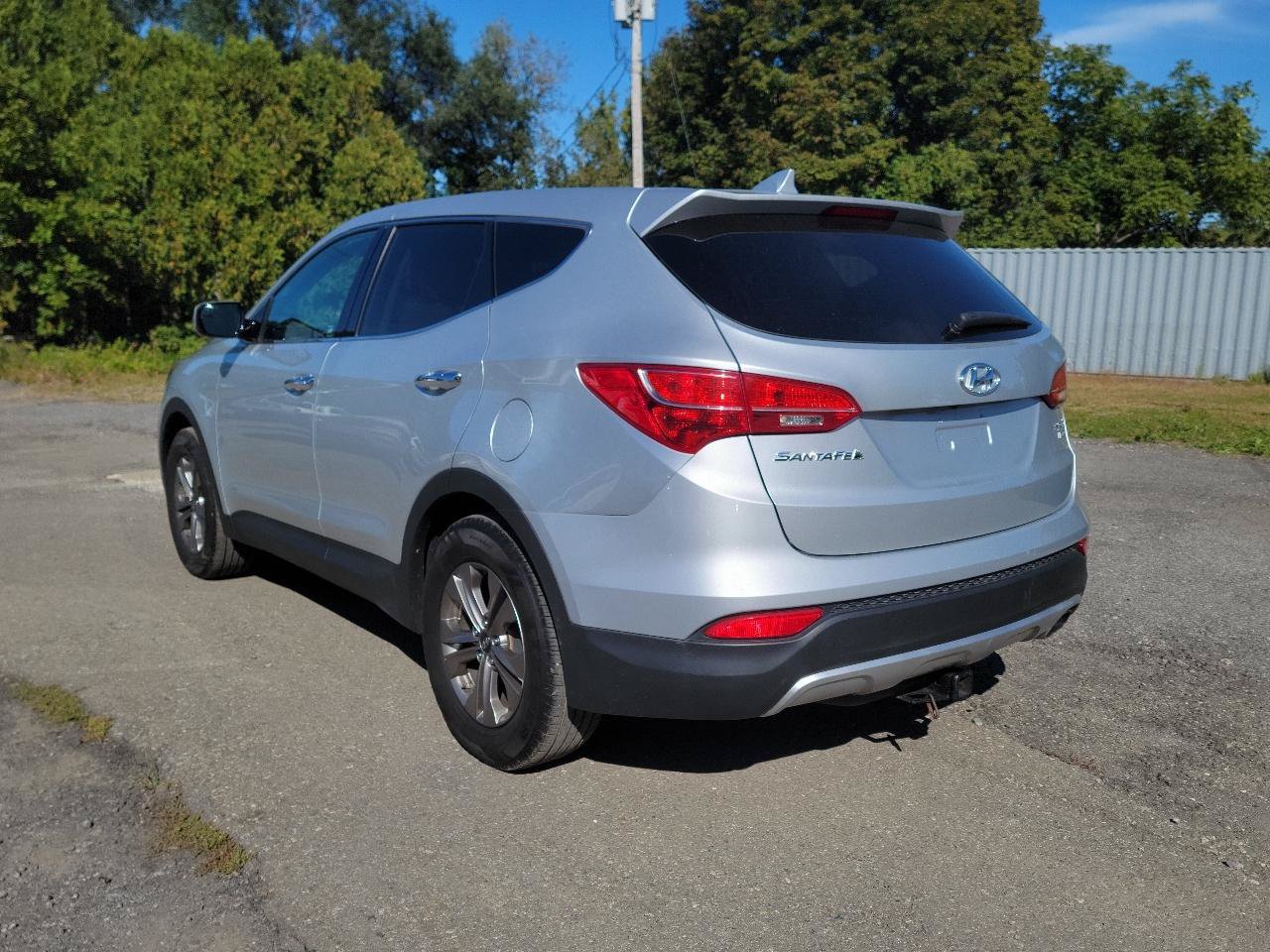 Used 2015 Hyundai Santa Fe Sport AWD/4WD image 5