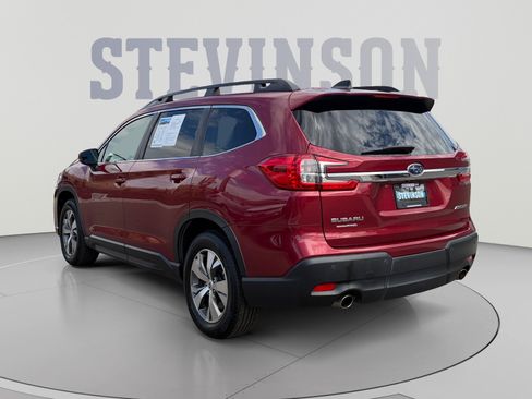 Used 2024 Subaru Ascent Premium w/ Convenience Package AWD/4WD image 3