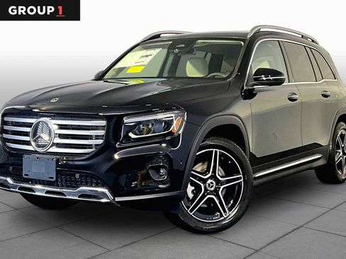 New 2026 Mercedes-Benz GLB 250 4MATIC image 1