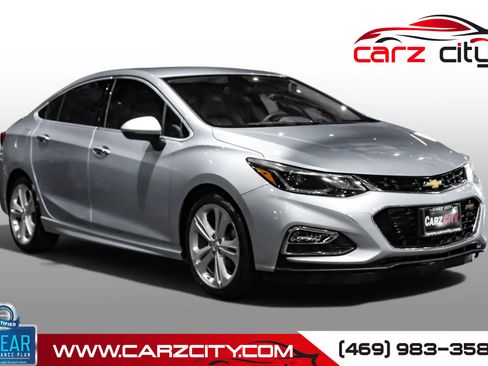 Used 2017 Chevrolet Cruze Premier w/ RS Package FWD image 1