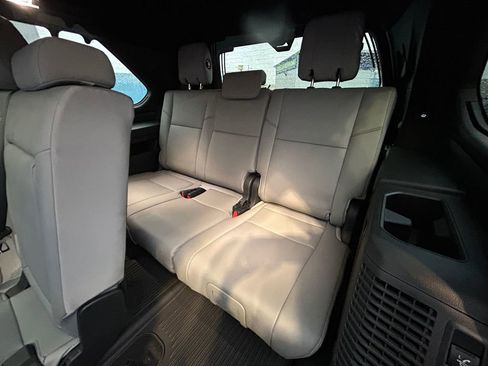 Used 2025 Toyota Sequoia Limited image 36
