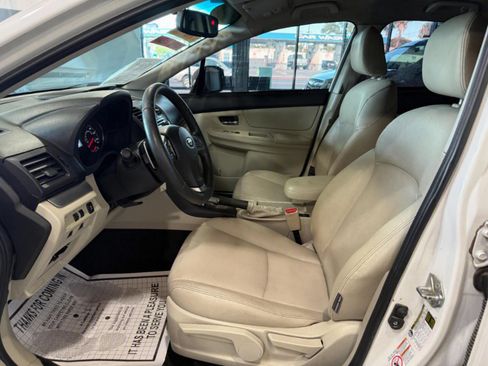 Used 2014 Subaru Crosstrek 2.0i Limited AWD/4WD image 9