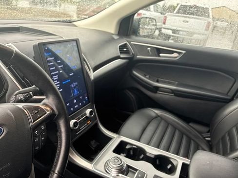 Used 2022 Ford Edge SEL w/ Convenience Package AWD/4WD image 16