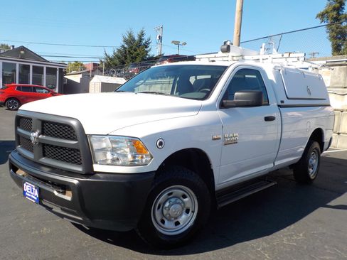 Used 2016 RAM 2500 Tradesman w/ Popular Equipment Group RWD image 4