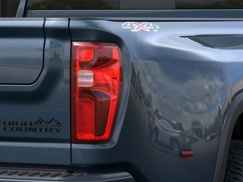 New 2026 Chevrolet Silverado 3500 High Country w/ High Country Premium Package AWD/4WD image 11