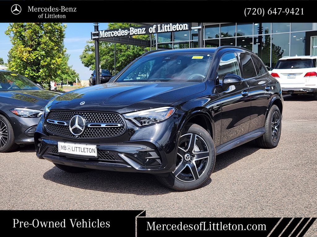 Used 2026 Mercedes-Benz GLC 300 4MATIC image 1