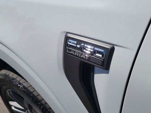 Certified 2023 Ford F150 Lariat AWD/4WD image 27